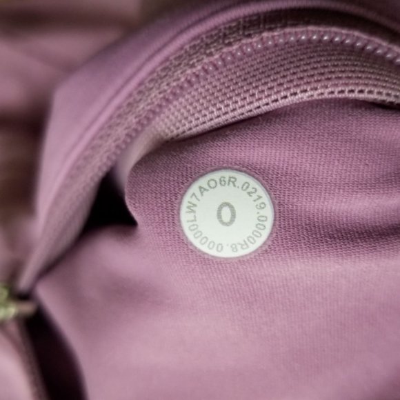 LULULEMON Jubilee Speed Shorts Sz 0 - Picture 3 of 3